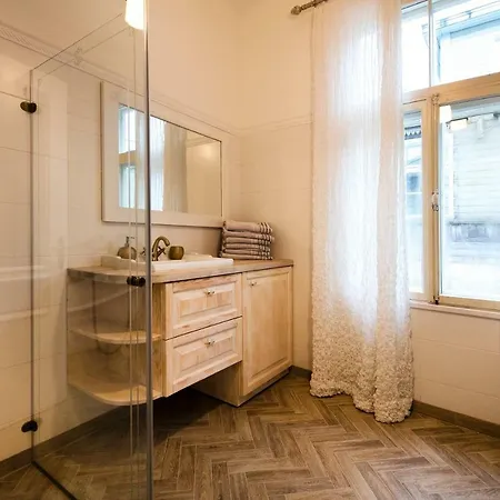 Modern History Apartment Tallinn Exterior photo