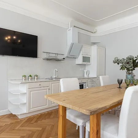 Modern History Apartment Tallinn Exterior photo