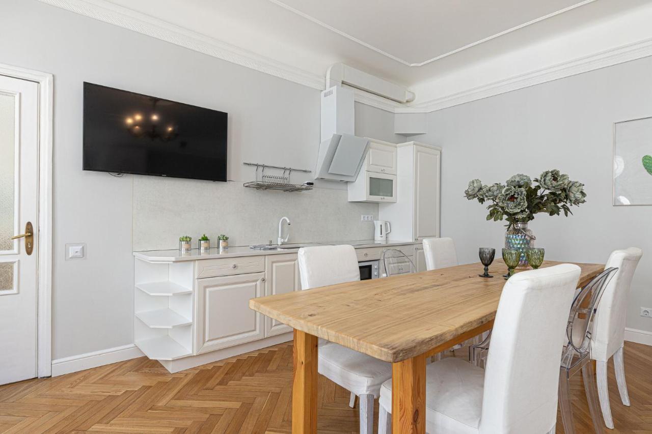 Modern History Apartment